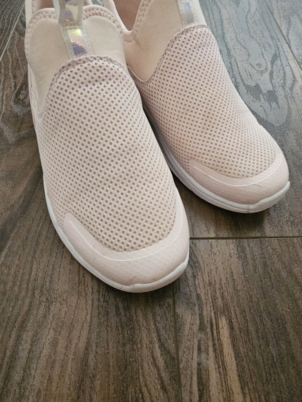 all in motion Kids Slip-On Sneakers in Pale Pink